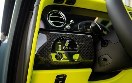 Rolls-Royce Cullinan, 2025 год, 64 500 000 рублей, 13 фотография