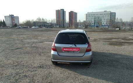 Honda Fit III, 2003 год, 350 000 рублей, 5 фотография