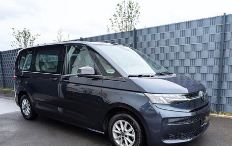 Volkswagen Multivan, 2022 год, 3 746 483 рублей, 1 фотография