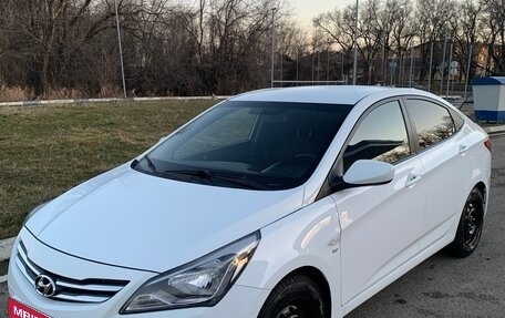 Hyundai Solaris II рестайлинг, 2014 год, 925 000 рублей, 12 фотография