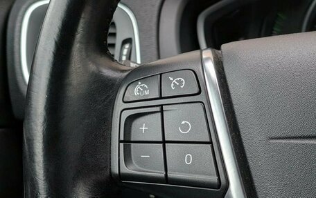 Volvo V40 II рестайлинг, 2014 год, 1 155 000 рублей, 10 фотография