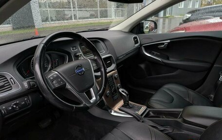 Volvo V40 II рестайлинг, 2014 год, 1 155 000 рублей, 9 фотография
