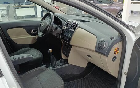 Renault Logan II, 2016 год, 549 900 рублей, 8 фотография