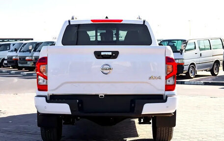 Nissan Navara (Frontier), 2025 год, 4 550 000 рублей, 7 фотография