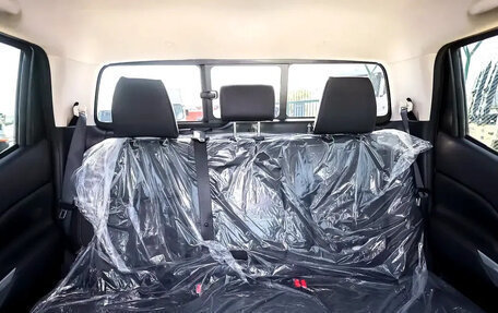 Nissan Navara (Frontier), 2025 год, 4 550 000 рублей, 10 фотография