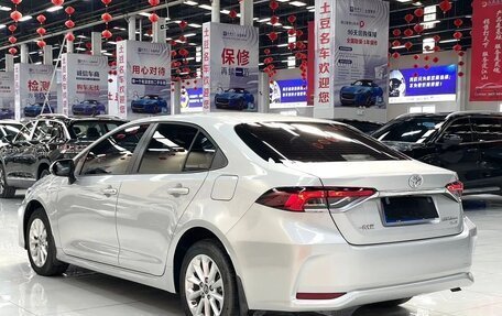 Toyota Corolla, 2022 год, 1 280 000 рублей, 4 фотография