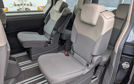 Volkswagen Multivan, 2022 год, 3 746 483 рублей, 9 фотография