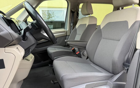 Volkswagen Multivan, 2022 год, 3 895 808 рублей, 8 фотография