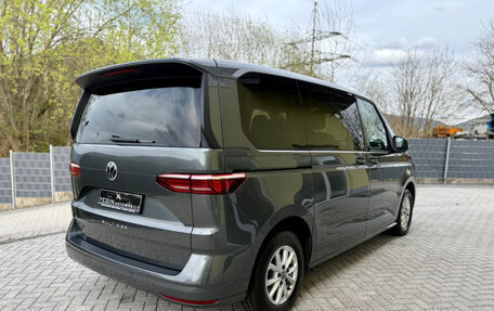 Volkswagen Multivan, 2022 год, 3 895 808 рублей, 5 фотография
