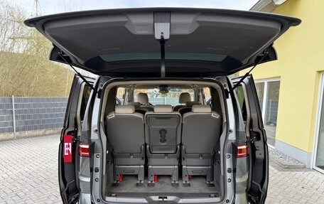 Volkswagen Multivan, 2022 год, 3 895 808 рублей, 24 фотография