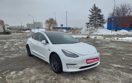 Tesla Model 3 I, 2020 год, 2 000 000 рублей, 1 фотография