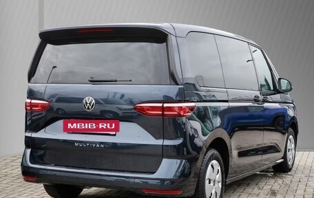 Volkswagen Multivan, 2023 год, 4 157 558 рублей, 3 фотография