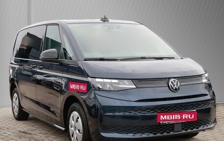 Volkswagen Multivan, 2023 год, 4 157 558 рублей, 2 фотография