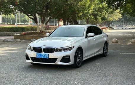 BMW 3 серия, 2022 год, 2 750 000 рублей, 1 фотография