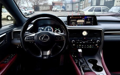 Lexus RX IV рестайлинг, 2016 год, 3 400 000 рублей, 3 фотография