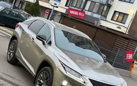 Lexus RX IV рестайлинг, 2016 год, 3 400 000 рублей, 15 фотография
