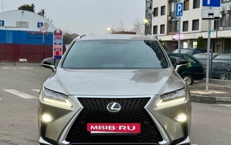 Lexus RX IV рестайлинг, 2016 год, 3 400 000 рублей, 17 фотография
