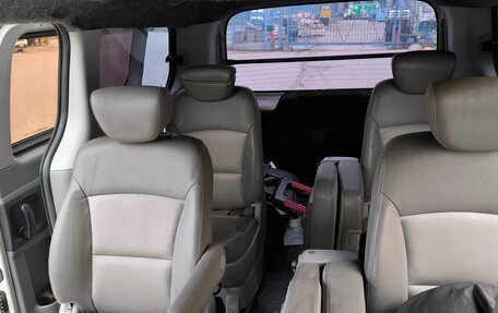 Hyundai Grand Starex Grand Starex I рестайлинг 2, 2008 год, 900 000 рублей, 9 фотография