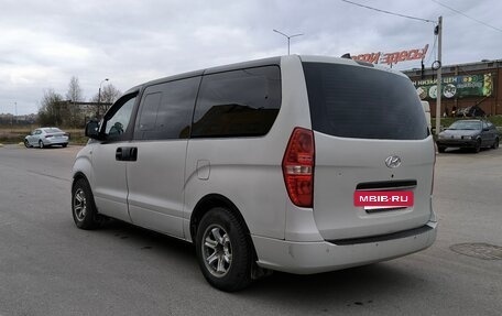 Hyundai Grand Starex Grand Starex I рестайлинг 2, 2008 год, 900 000 рублей, 7 фотография