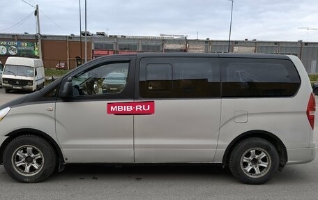 Hyundai Grand Starex Grand Starex I рестайлинг 2, 2008 год, 900 000 рублей, 5 фотография