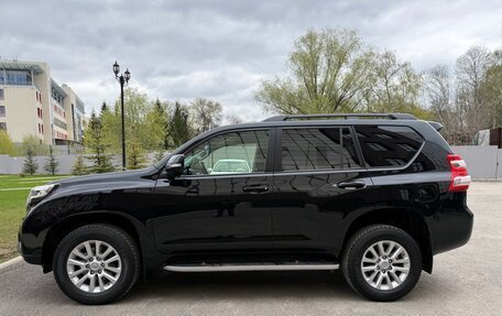 Toyota Land Cruiser Prado 150 рестайлинг 2, 2015 год, 3 750 000 рублей, 9 фотография