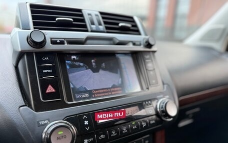 Toyota Land Cruiser Prado 150 рестайлинг 2, 2015 год, 3 750 000 рублей, 15 фотография