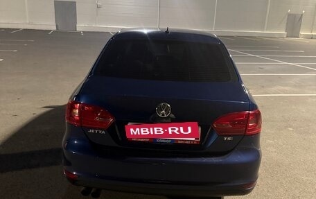 Volkswagen Jetta VI, 2011 год, 780 000 рублей, 7 фотография