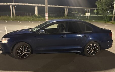 Volkswagen Jetta VI, 2011 год, 780 000 рублей, 8 фотография