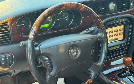 Jaguar XJ III (X350), 2006 год, 2 950 000 рублей, 9 фотография