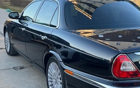 Jaguar XJ III (X350), 2006 год, 2 950 000 рублей, 6 фотография