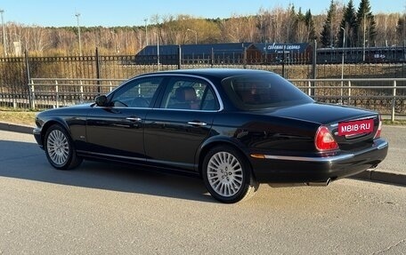 Jaguar XJ III (X350), 2006 год, 2 950 000 рублей, 12 фотография