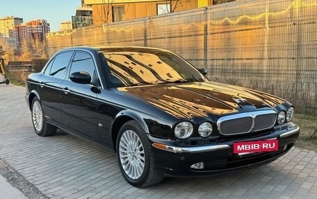 Jaguar XJ III (X350), 2006 год, 2 950 000 рублей, 2 фотография