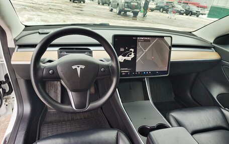 Tesla Model 3 I, 2020 год, 2 000 000 рублей, 16 фотография