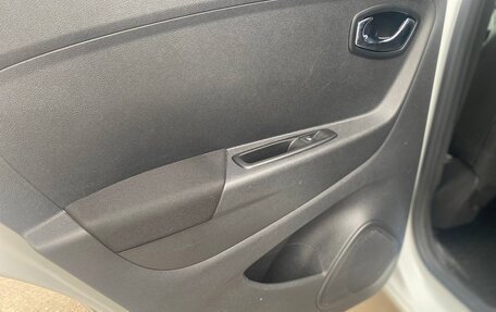 Renault Kaptur I рестайлинг, 2017 год, 1 450 000 рублей, 26 фотография