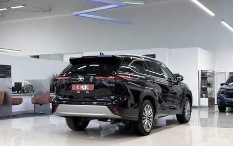 Toyota Highlander, 2025 год, 6 750 000 рублей, 8 фотография
