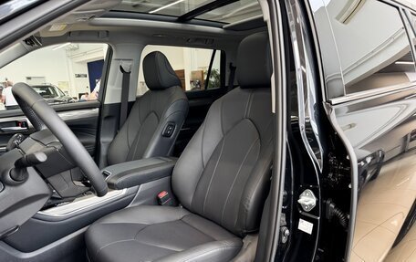 Toyota Highlander, 2025 год, 6 750 000 рублей, 14 фотография