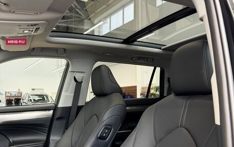 Toyota Highlander, 2025 год, 6 750 000 рублей, 15 фотография