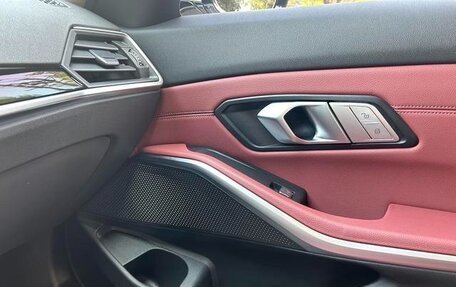 BMW 3 серия, 2022 год, 2 750 000 рублей, 12 фотография