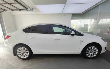 Opel Astra J, 2012 год, 899 000 рублей, 5 фотография