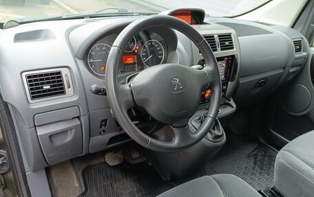 Peugeot Expert II, 2014 год, 1 599 000 рублей, 9 фотография