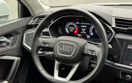 Audi Q3, 2022 год, 2 410 000 рублей, 8 фотография