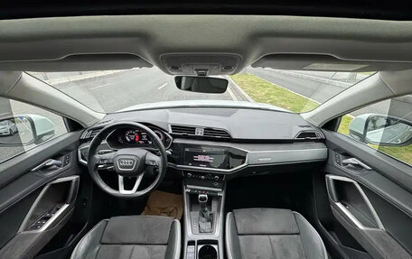 Audi Q3, 2022 год, 2 410 000 рублей, 12 фотография