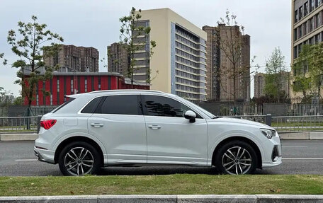 Audi Q3, 2022 год, 2 410 000 рублей, 3 фотография
