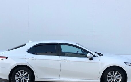 Toyota Camry, 2019 год, 1 925 000 рублей, 4 фотография