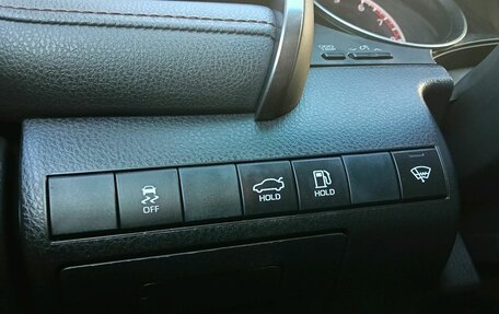 Toyota Camry, 2019 год, 1 925 000 рублей, 17 фотография