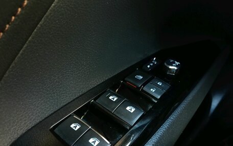 Toyota Camry, 2019 год, 1 925 000 рублей, 18 фотография