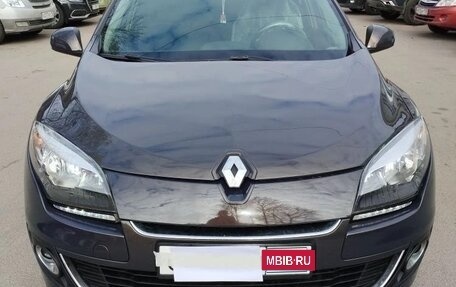 Renault Megane III, 2013 год, 650 000 рублей, 2 фотография