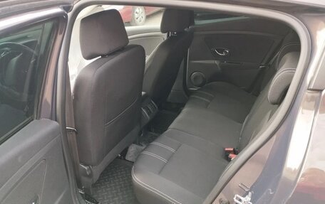 Renault Megane III, 2013 год, 650 000 рублей, 17 фотография