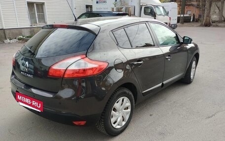 Renault Megane III, 2013 год, 650 000 рублей, 18 фотография