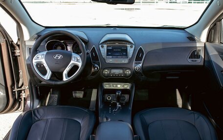 Hyundai ix35 I рестайлинг, 2015 год, 1 095 000 рублей, 16 фотография